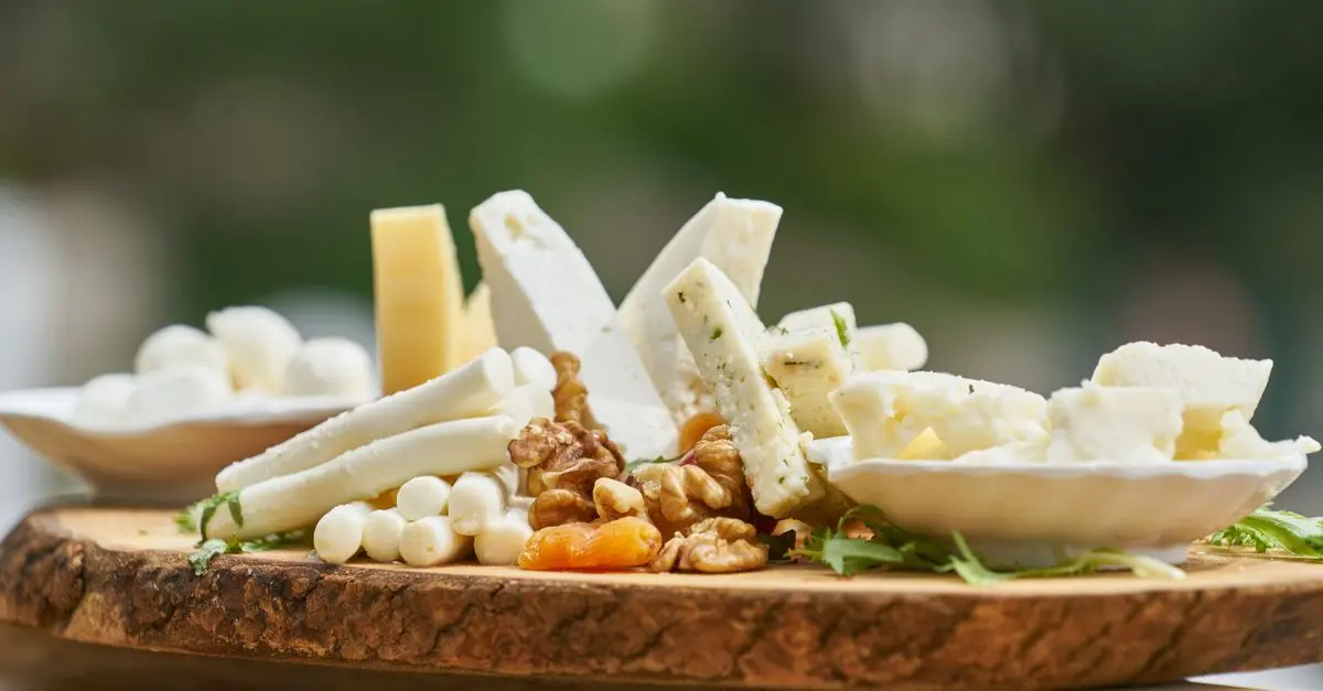 Les Meilleures Astuces pour Déguster le Fromage Comme un Pro